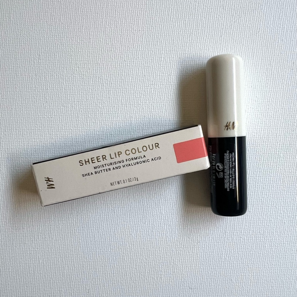 H&M Pink Lipstick Essential